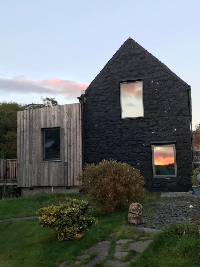 Mill House Steading Overlooking The Sea And Mull Bonnavoulin Kültér fotó