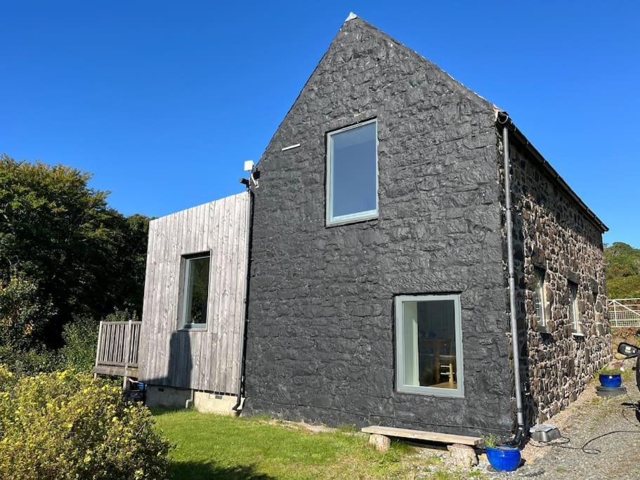 Mill House Steading Overlooking The Sea And Mull Bonnavoulin Kültér fotó